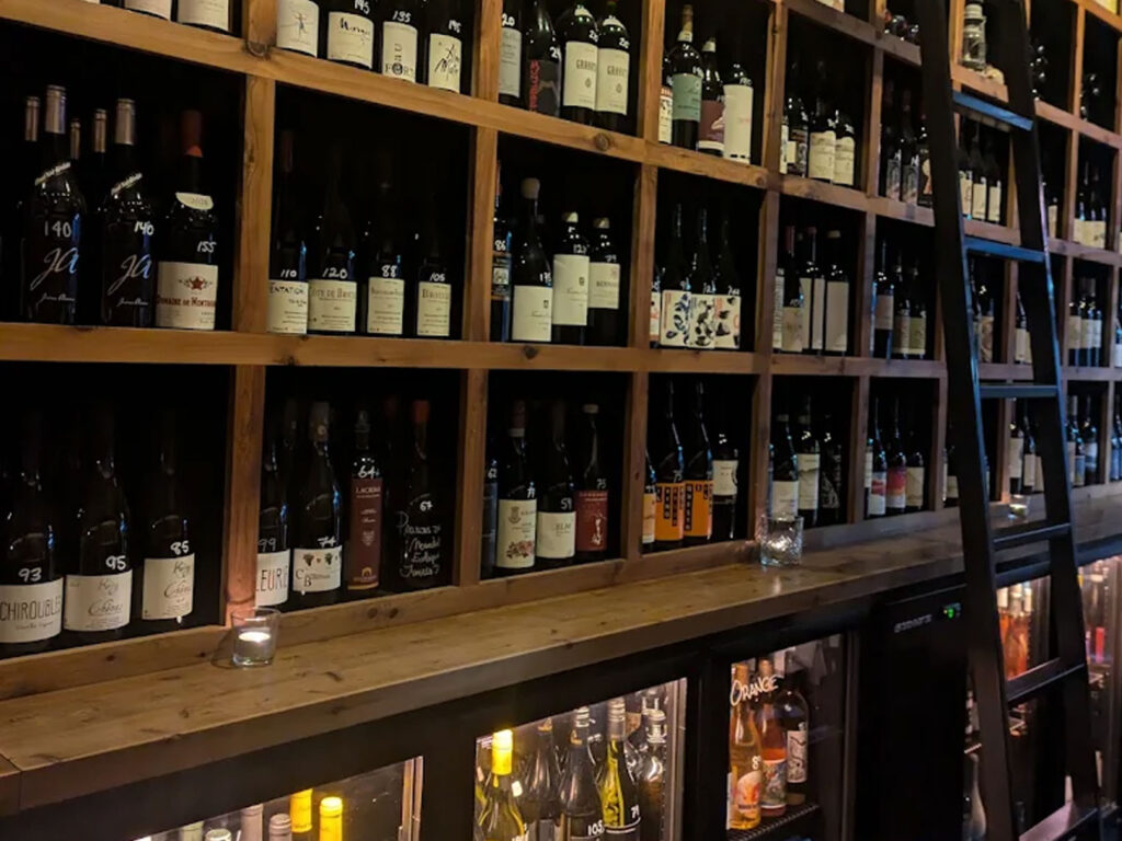 Mountain comfort and exceptional vintages in Prahran
